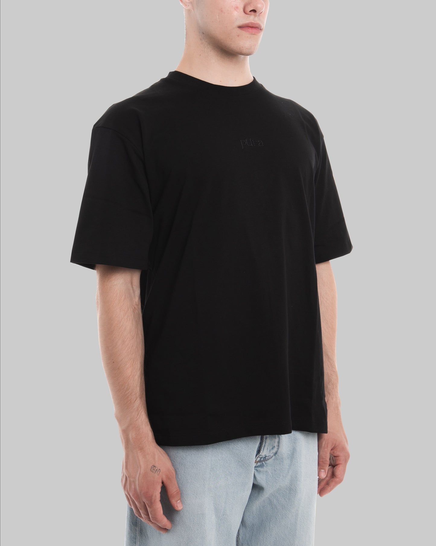 ESSENTIALI-TEE / BLACK